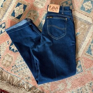 Vintage 1980s Lee Women's Dark Blue Straight Leg Jeans
